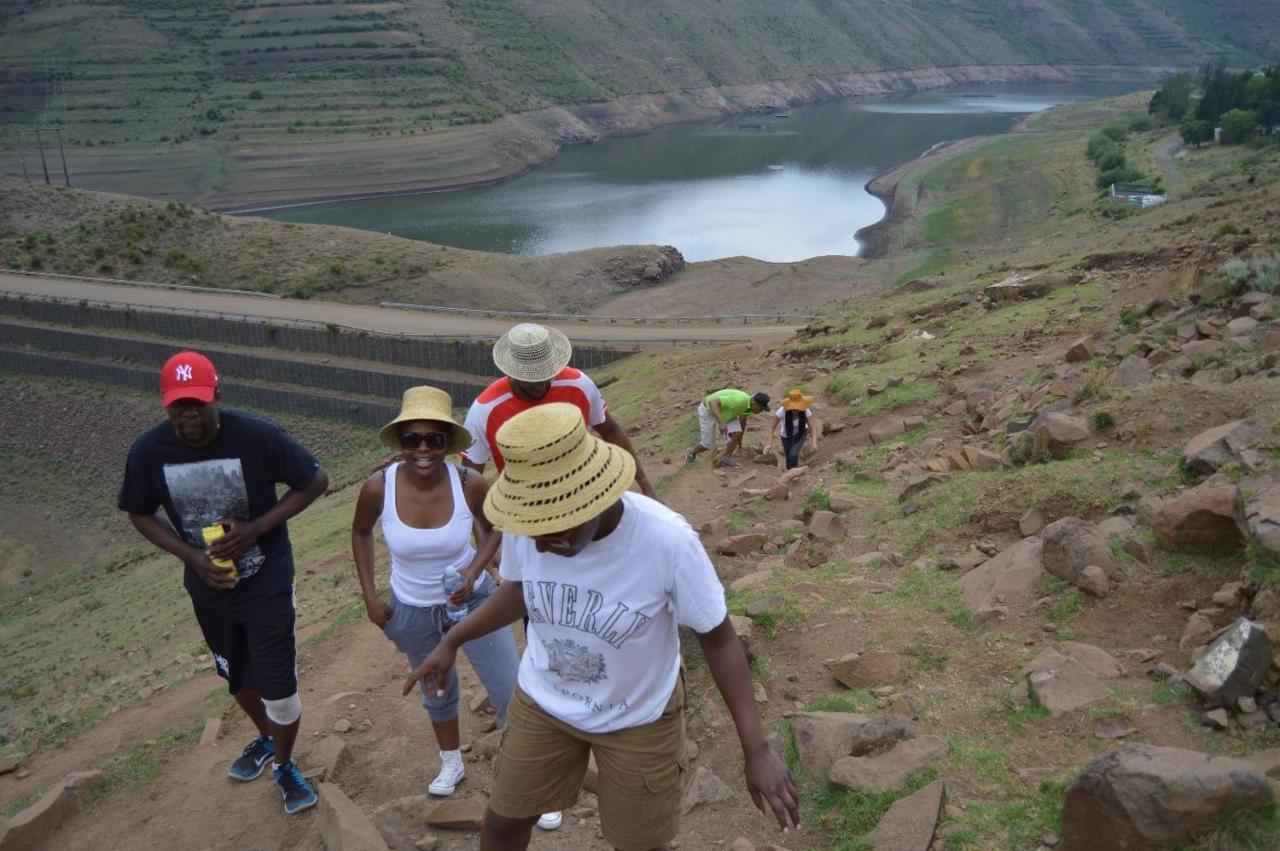 Motebong Lodge Bokong Esterno foto